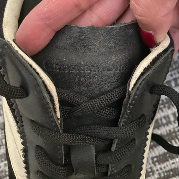 Dior Black/White Leather Diorun Sneakers Retails $1300 - Picture 11 of 13